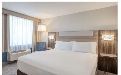 Holiday Inn Express Federal Way Seattle South by IHG