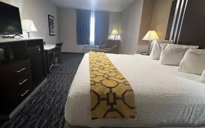 Baymont by Wyndham Port Arthur - Groves Area