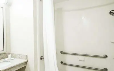 Comfort Inn & Suites Scarborough-Portland