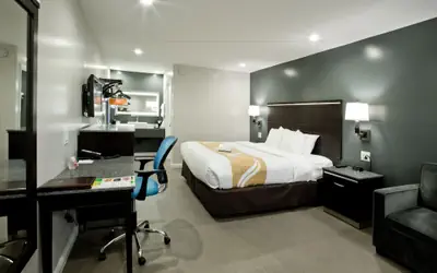 Bay Area Inn & Suites