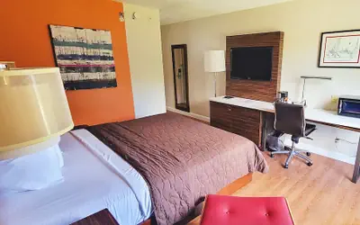 Studios & Suites 4 Less Charlotte