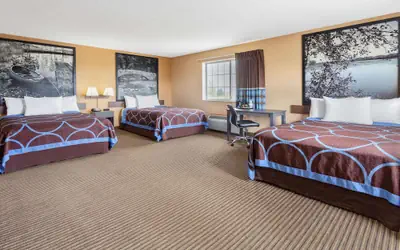 Super 8 by Wyndham Fort Dodge IA