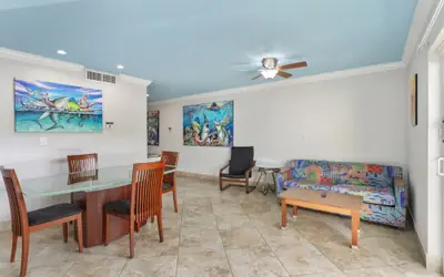 Bay Palms Waterfront Resort - Hotel and Marina