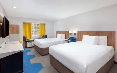 Microtel Inn & Suites Columbus North
