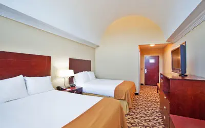 Holiday Inn Express & Suites Macon - I-475 By IHG