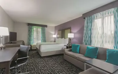 La Quinta Inn & Suites by Wyndham Covington