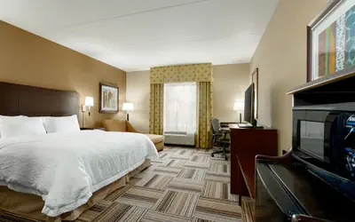 Hampton Inn & Suites Laurel