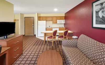 AmericInn by Wyndham Burlington