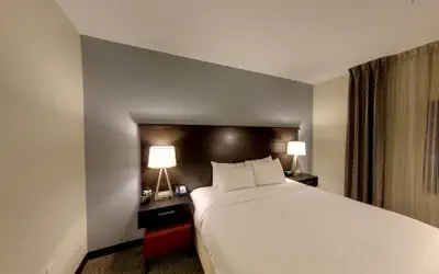 Staybridge Suites Ann Arbor- Univ of Michigan by IHG