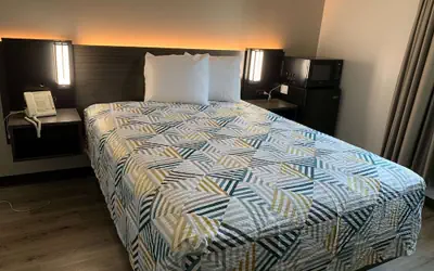 Motel 6 Rockford, IL