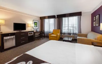 La Quinta by Wyndham Detroit Utica