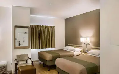 Rodeway Inn Fishers Indianapolis