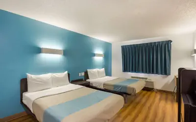 Motel 6-Rothschild, WI