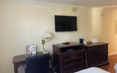 Days Inn by Wyndham Mountain View