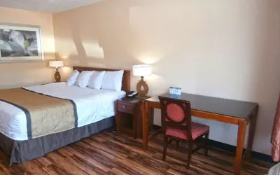 Country Hearth Inn & Suites Cartersville