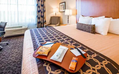 Best Western Plus Rose City Conference Center Inn