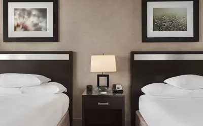 DoubleTree by Hilton Newark Penn Station