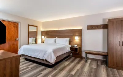 Holiday Inn Express Chapel Hill by IHG