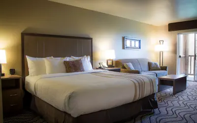 Best Western Plus Riverfront Hotel and Suites