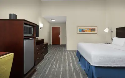 Hampton Inn Syracuse Clay