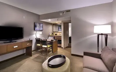 Embassy Suites by Hilton Denver Central Park