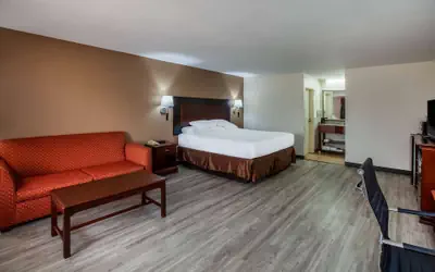 Days Inn & Suites by Wyndham Tyler