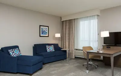 Hampton Inn & Suites Grand Rapids Downtown