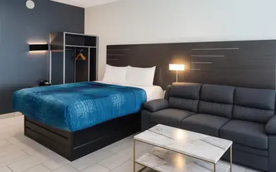 Casa Azul Hotel Blu JFK