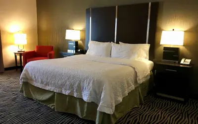 Hampton Inn and Suites Tulsa Central