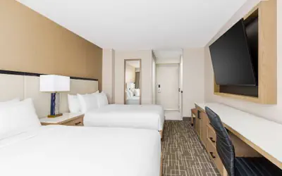 DoubleTree by Hilton Charlotte City Center