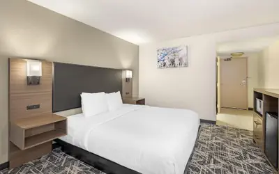 Best Western Plus York Hotel and Conference Center