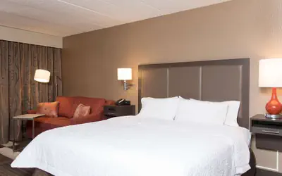 Hampton Inn Columbus/Taylorsville