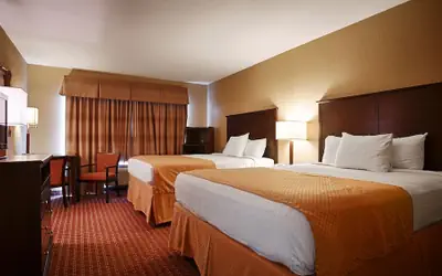 Quality Inn & Suites Carthage near Precious Moments Chapel