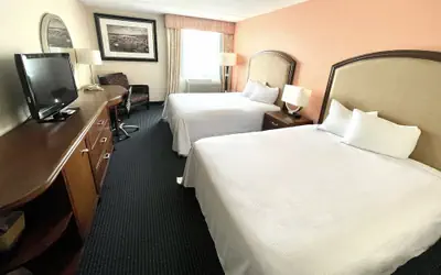 Fairbridge Hotel Cleveland East