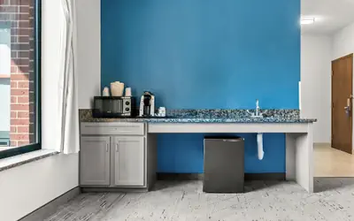 Holiday Inn Express & Suites Detroit - Novi by IHG