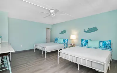 Latitude 26 Waterfront Boutique Resort - Fort Myers Beach