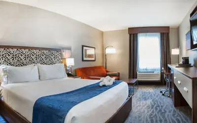 Holiday Inn Express Redwood City Central by IHG