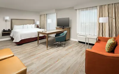 Hampton Inn & Suites San Antonio Lackland AFB SeaWorld