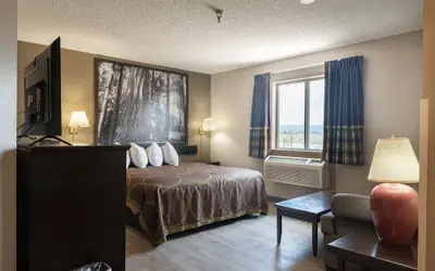 Super 8 by Wyndham Grants