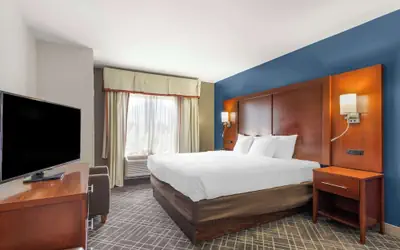 Comfort Suites Atlanta Airport