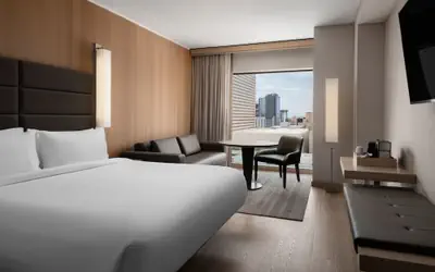 AC Hotel by Marriott Phoenix Downtown