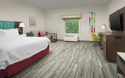 Hampton Inn & Suites Charlotte Airport Lake Pointe