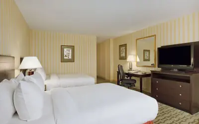 Hilton Fort Wayne at the Grand Wayne Convention Center