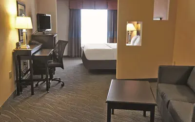 La Quinta by Wyndham Edmond