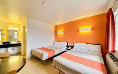 Motel 6-San Marcos, TX