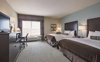 La Quinta Inn & Suites by Wyndham DFW Airport West - Euless