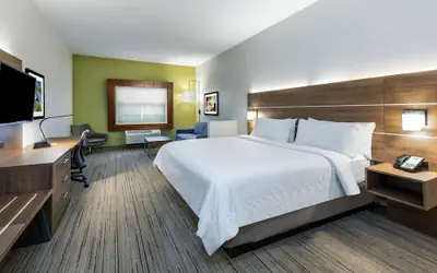 Holiday Inn Express & Suites Ozona by IHG