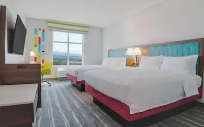 Hampton Inn By Hilton Santa Clarita-Valencia