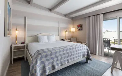 Howard Johnson by Wyndham Middletown Newport Area