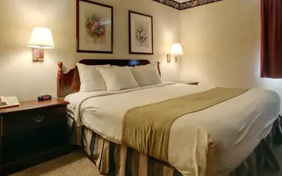 Americas Best Value Inn and Suites Saint Charles